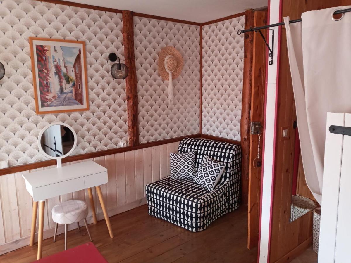 Couette-café Le Relais De *